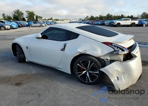 2019 Nissan 370Z Base z USA, uszkodzony, nr VIN JN1AZ4EH9KM421231